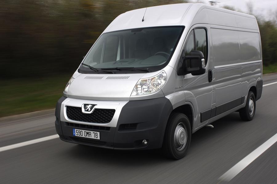 Peugeot Boxer 2006 года  (фото 16 из 81)